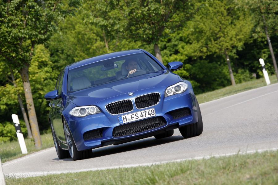  BMW M5 2011 года  (фото 204 из 344)